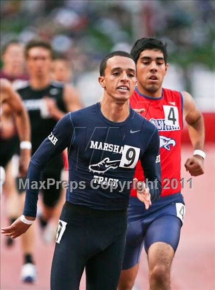 Thumbnail 2 in CIF State Track & Field Championships (800m) photogallery.