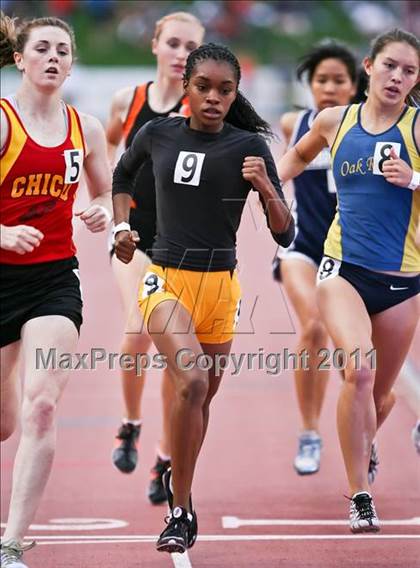 Thumbnail 1 in CIF State Track & Field Championships (800m) photogallery.