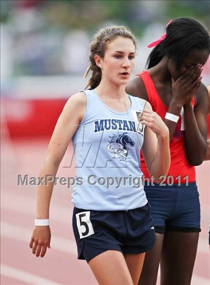 Thumbnail 2 in CIF State Track & Field Championships (800m) photogallery.
