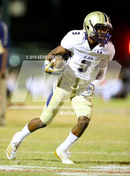 Thumbnail 3 in La Joya Community @ Liberty (AIA 6A Round 1 Playoff) photogallery.