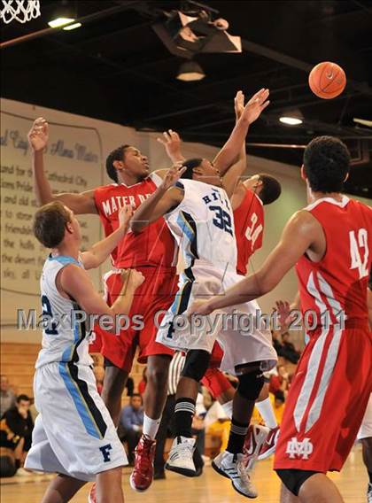 Thumbnail 1 in Mater Dei vs. Foothill (MaxPreps Holiday Classic) photogallery.