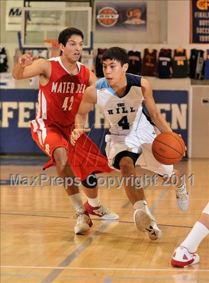 Thumbnail 2 in Mater Dei vs. Foothill (MaxPreps Holiday Classic) photogallery.