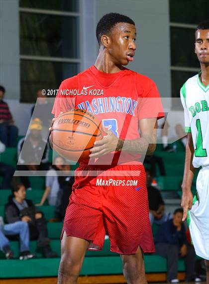 Thumbnail 2 in George Washington Prep vs. Dorsey (D1 Bound Classic) photogallery.
