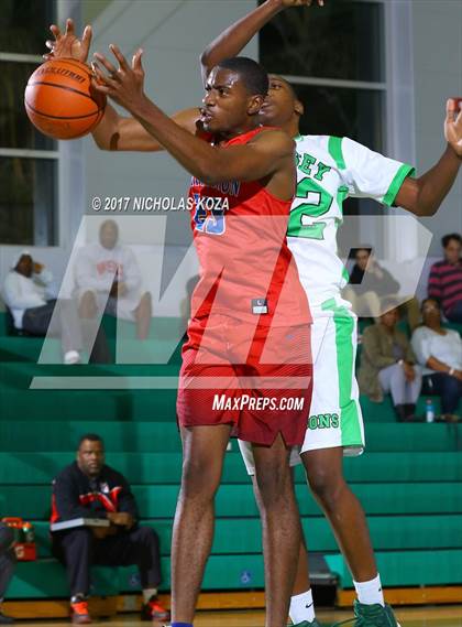 Thumbnail 2 in George Washington Prep vs. Dorsey (D1 Bound Classic) photogallery.
