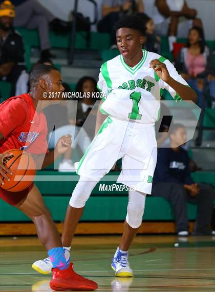 Thumbnail 2 in George Washington Prep vs. Dorsey (D1 Bound Classic) photogallery.