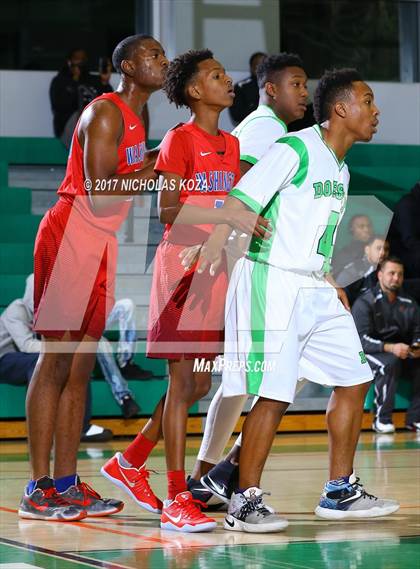 Thumbnail 2 in George Washington Prep vs. Dorsey (D1 Bound Classic) photogallery.