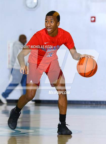 Thumbnail 3 in George Washington Prep vs. Dorsey (D1 Bound Classic) photogallery.