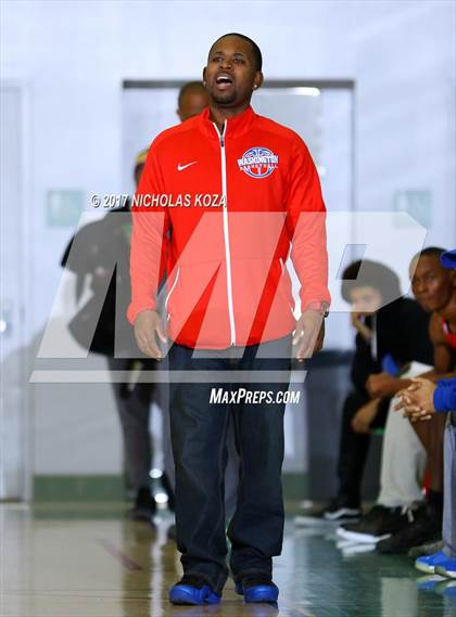 Thumbnail 3 in George Washington Prep vs. Dorsey (D1 Bound Classic) photogallery.