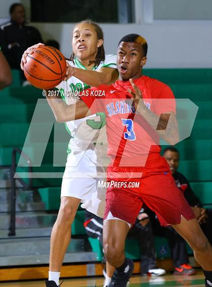 Thumbnail 2 in George Washington Prep vs. Dorsey (D1 Bound Classic) photogallery.