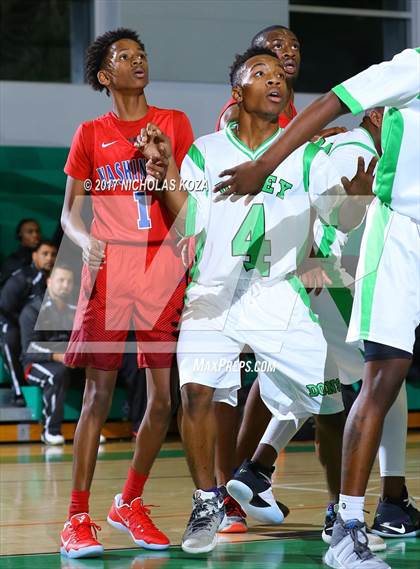 Thumbnail 3 in George Washington Prep vs. Dorsey (D1 Bound Classic) photogallery.