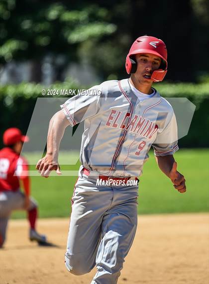 Thumbnail 3 in El Camino @ Burlingame photogallery.