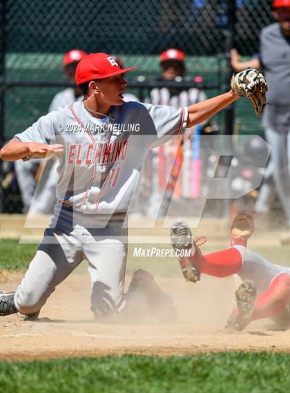 Thumbnail 3 in El Camino @ Burlingame photogallery.