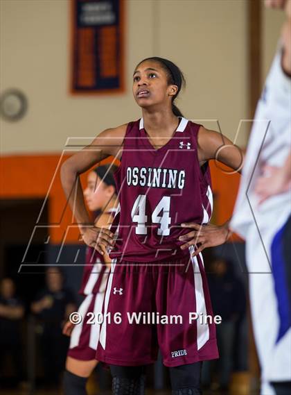 Thumbnail 2 in Ossining vs Monroe-Woodbury (NYSPHSAA Class AA Regional Final) photogallery.