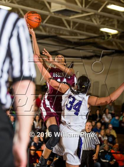Thumbnail 3 in Ossining vs Monroe-Woodbury (NYSPHSAA Class AA Regional Final) photogallery.