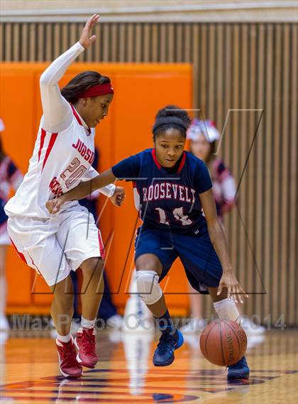 Thumbnail 2 in Judson vs. Roosevelt (UIL 5A Bi-District Playoff) photogallery.