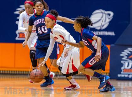 Thumbnail 1 in Judson vs. Roosevelt (UIL 5A Bi-District Playoff) photogallery.
