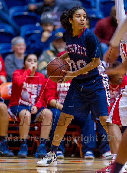 Thumbnail 1 in Judson vs. Roosevelt (UIL 5A Bi-District Playoff) photogallery.
