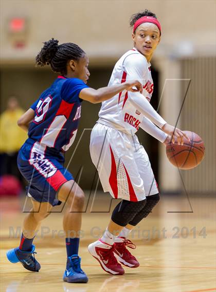 Thumbnail 2 in Judson vs. Roosevelt (UIL 5A Bi-District Playoff) photogallery.