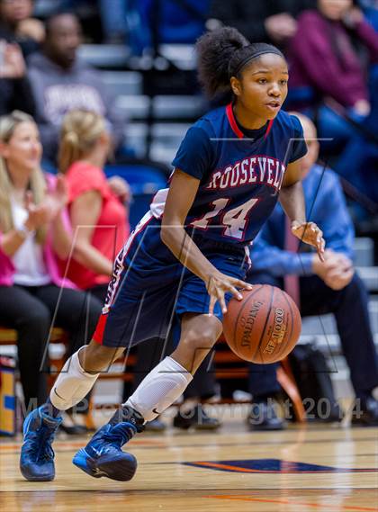 Thumbnail 2 in Judson vs. Roosevelt (UIL 5A Bi-District Playoff) photogallery.