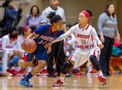 Thumbnail 1 in Judson vs. Roosevelt (UIL 5A Bi-District Playoff) photogallery.