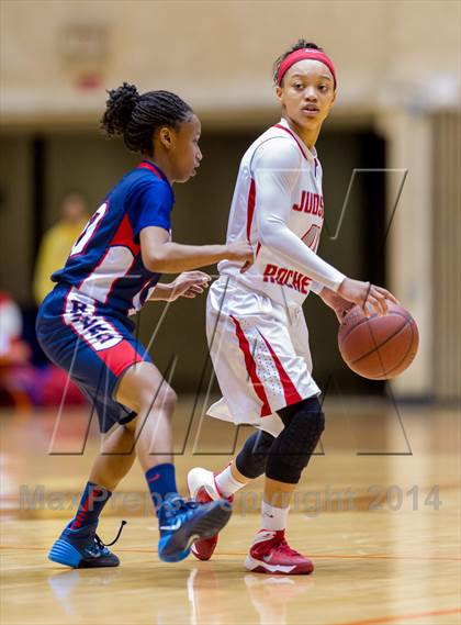 Thumbnail 1 in Judson vs. Roosevelt (UIL 5A Bi-District Playoff) photogallery.