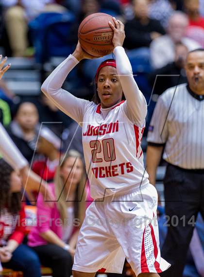 Thumbnail 3 in Judson vs. Roosevelt (UIL 5A Bi-District Playoff) photogallery.