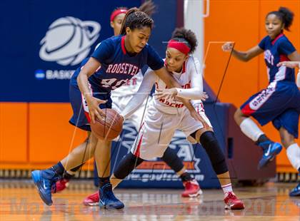 Thumbnail 2 in Judson vs. Roosevelt (UIL 5A Bi-District Playoff) photogallery.