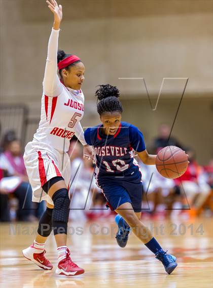 Thumbnail 3 in Judson vs. Roosevelt (UIL 5A Bi-District Playoff) photogallery.