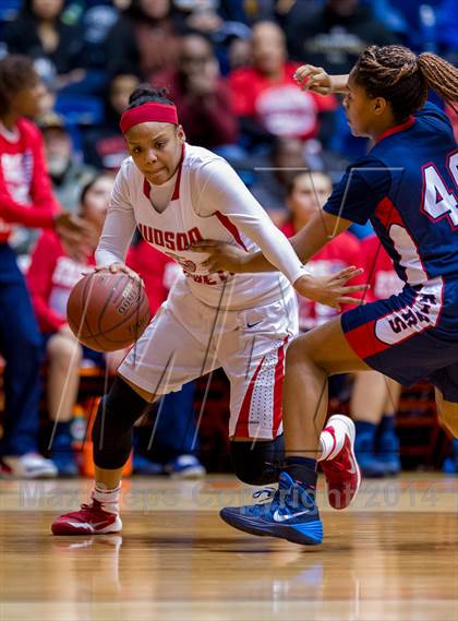 Thumbnail 1 in Judson vs. Roosevelt (UIL 5A Bi-District Playoff) photogallery.