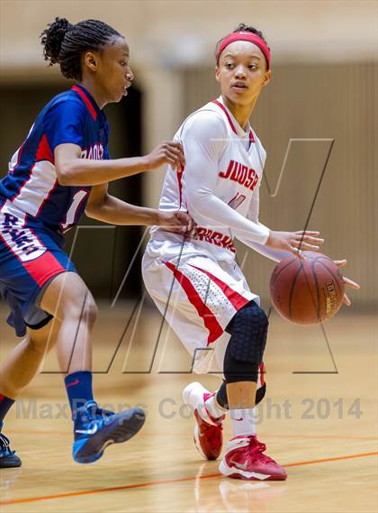 Thumbnail 1 in Judson vs. Roosevelt (UIL 5A Bi-District Playoff) photogallery.