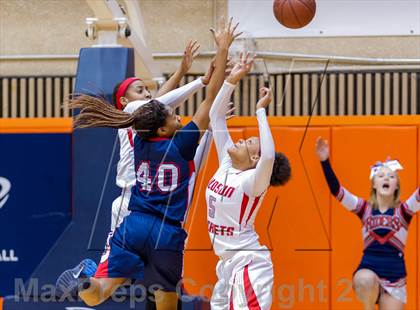 Thumbnail 3 in Judson vs. Roosevelt (UIL 5A Bi-District Playoff) photogallery.