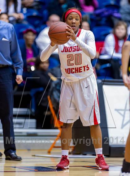 Thumbnail 1 in Judson vs. Roosevelt (UIL 5A Bi-District Playoff) photogallery.