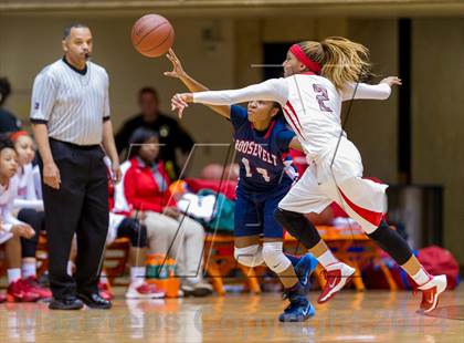 Thumbnail 1 in Judson vs. Roosevelt (UIL 5A Bi-District Playoff) photogallery.
