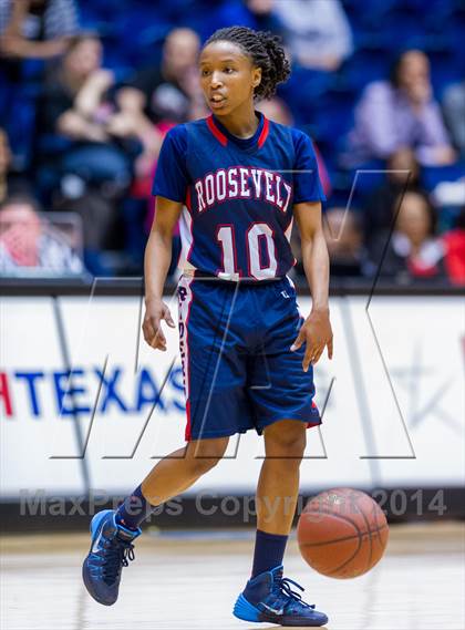 Thumbnail 3 in Judson vs. Roosevelt (UIL 5A Bi-District Playoff) photogallery.