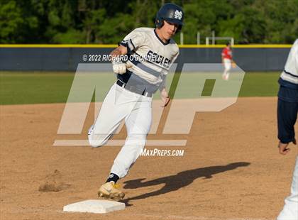 Thumbnail 3 in Wall Township vs Middletown South photogallery.