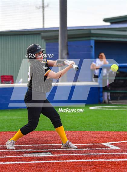 Thumbnail 3 in Mumford vs North Zulch photogallery.