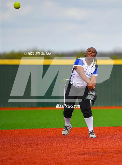 Thumbnail 3 in Mumford vs North Zulch photogallery.