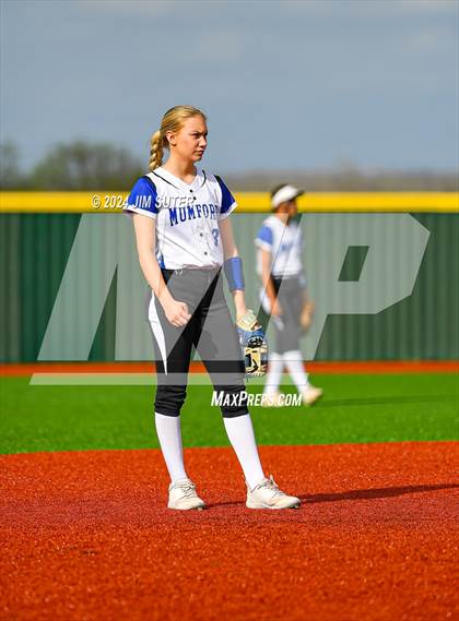 Thumbnail 1 in Mumford vs North Zulch photogallery.