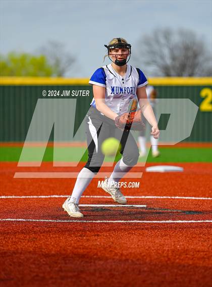Thumbnail 1 in Mumford vs North Zulch photogallery.