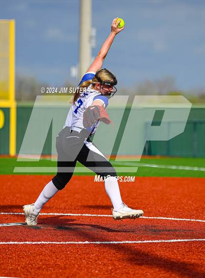 Thumbnail 3 in Mumford vs North Zulch photogallery.