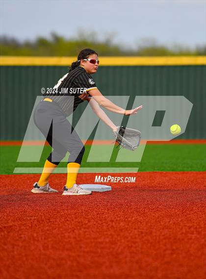 Thumbnail 2 in Mumford vs North Zulch photogallery.