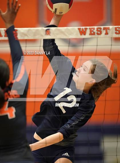 Thumbnail 3 in Woodson @ West Springfield photogallery.