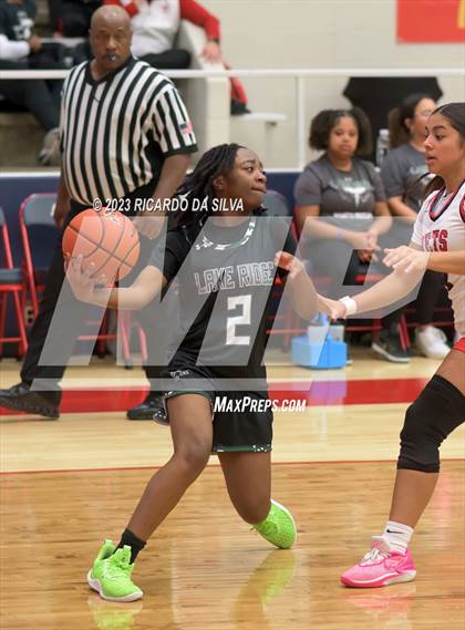 Thumbnail 3 in Lake Ridge vs Corpus Christi Veterans Memorial (McDonald's Texas Invitational) photogallery.