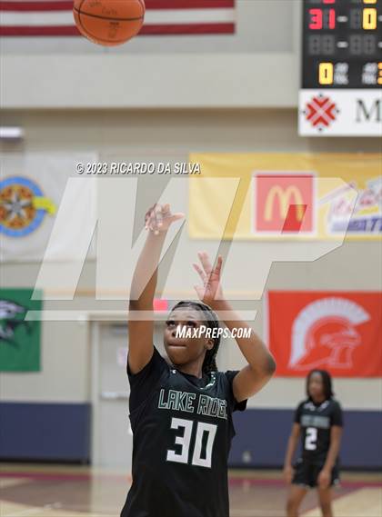 Thumbnail 3 in Lake Ridge vs Corpus Christi Veterans Memorial (McDonald's Texas Invitational) photogallery.