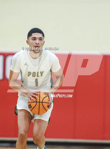 Thumbnail 3 in Long Beach Poly vs Bishop Montgomery  (Take Flight Challenge) photogallery.
