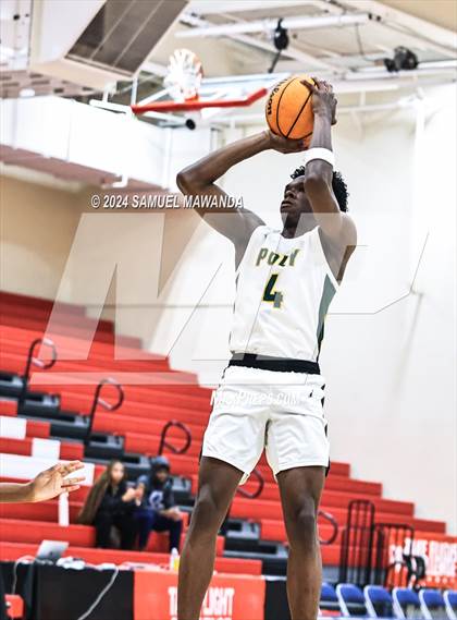 Thumbnail 3 in Long Beach Poly vs Bishop Montgomery  (Take Flight Challenge) photogallery.