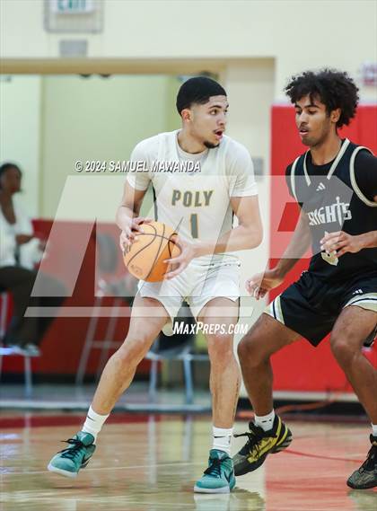 Thumbnail 3 in Long Beach Poly vs Bishop Montgomery  (Take Flight Challenge) photogallery.