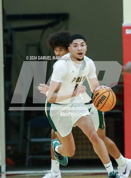 Thumbnail 3 in Long Beach Poly vs Bishop Montgomery  (Take Flight Challenge) photogallery.