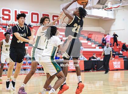 Thumbnail 3 in Long Beach Poly vs Bishop Montgomery  (Take Flight Challenge) photogallery.