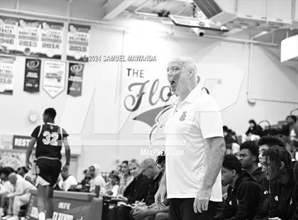 Thumbnail 2 in Long Beach Poly vs Bishop Montgomery  (Take Flight Challenge) photogallery.